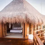 Islas Hotel 5*