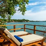 Islas Hotel 5*