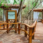 Islas Hotel Baru
